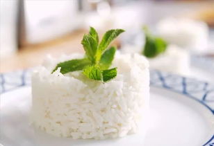 一碗米饭等于一碗白糖,是不是谣言
